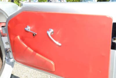 ディムラー SP250