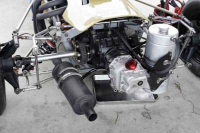 アレクシスMk14 フォーミュラ フォード:ヒューランドのマーク9という、この時代、この車格ではポピュラーなミッションを使用している