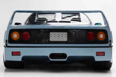 275万5000ドル(邦貨換算約4億548万円)で落札されたフェラーリ「F40」(C)Courtesy of RM Sotheby's