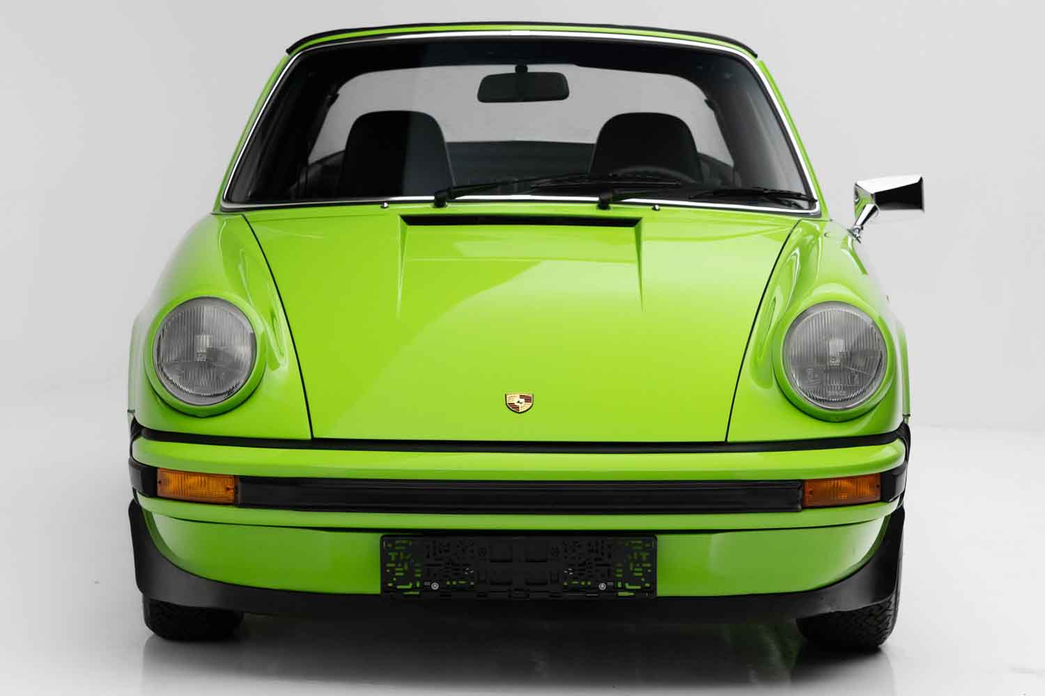 伝説の「ナナサンカレラRS」のエンジンを搭載！希少なポルシェ「911