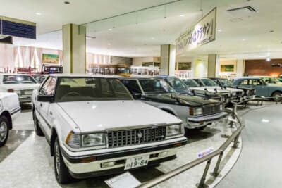 ニュークラシックカーのコーナー