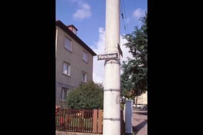 博物館は、ポルシェ通り42番地にあった