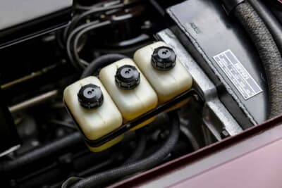 350万ドル（邦貨換算約5億1800万円）で落札されたフェラーリ「275 GTB/4」（C）Courtesy of RM Sotheby's