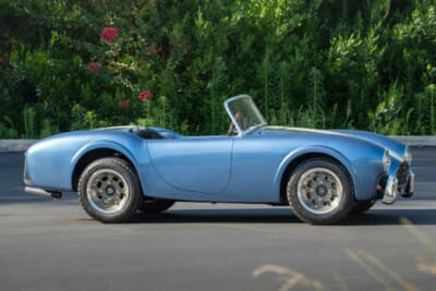 2万1000ドル（邦貨換算約310万円）で落札されたハリントン「コブラ ジュニアカー」（C）Courtesy of RM Sotheby's