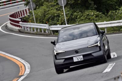 EX30 Ultra Twin Motor Performance