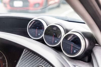 ホンダ シビック タイプRユーロ:デフィーの3連メーターを追加