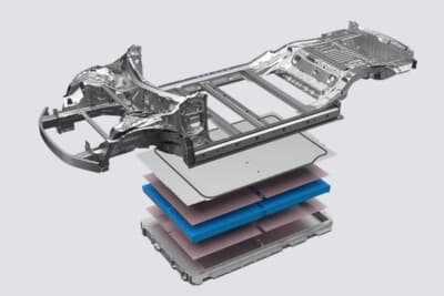 BYD SEAL:コンパクトなブレードバッテリーをボディの一部として敷き詰めた新技術のCTB(Cell to Body)