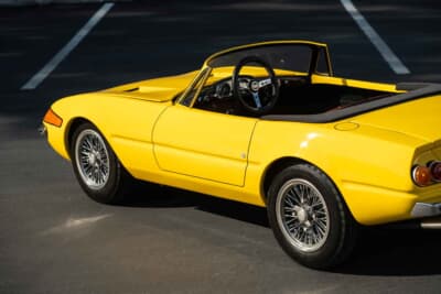 3万2400ドル（邦貨換算約478万円）で落札されたハリントン「デイトナ ジュニアカー」（C）Courtesy of RM Sotheby's