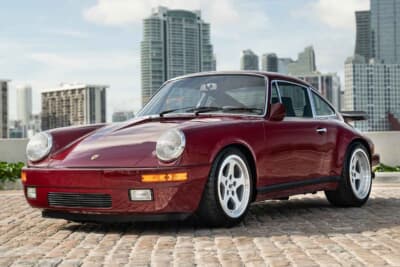 429万5000ドル(邦貨換算約6億3214万円)で落札されたRUF「CTR イエローバード ライトウェイト」(C)Courtesy of RM Sotheby's