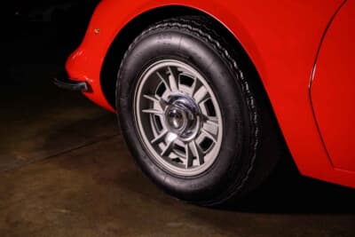 64万8500ドル（邦貨換算約9540万円）で落札されたフェラーリ「ディーノ206GT」（C）Courtesy of RM Sotheby's