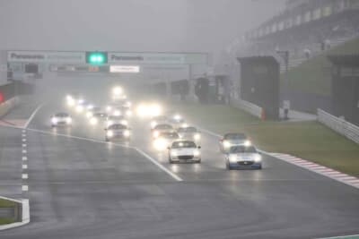 久々に富士スピードウェイで開催されたメデ耐