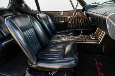 4万7600ドル（邦貨換算約705万円）で現在も販売中のスチュードベーカー「アヴァンティR2」（C）Courtesy of RM Sotheby's