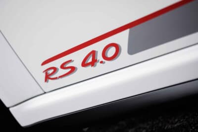 107万7500ドル(邦貨換算約1億5859万円)で落札されたポルシェ「911 GT3 RS 4.0」(C)Courtesy of RM Sotheby's