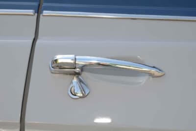 ライレー 1.5:グリップ式ドアハンドル