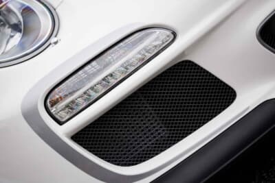 107万7500ドル(邦貨換算約1億5859万円)で落札されたポルシェ「911 GT3 RS 4.0」(C)Courtesy of RM Sotheby's