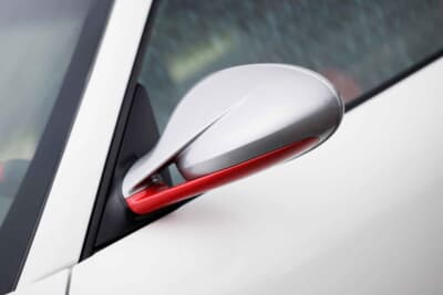 107万7500ドル(邦貨換算約1億5859万円)で落札されたポルシェ「911 GT3 RS 4.0」(C)Courtesy of RM Sotheby's