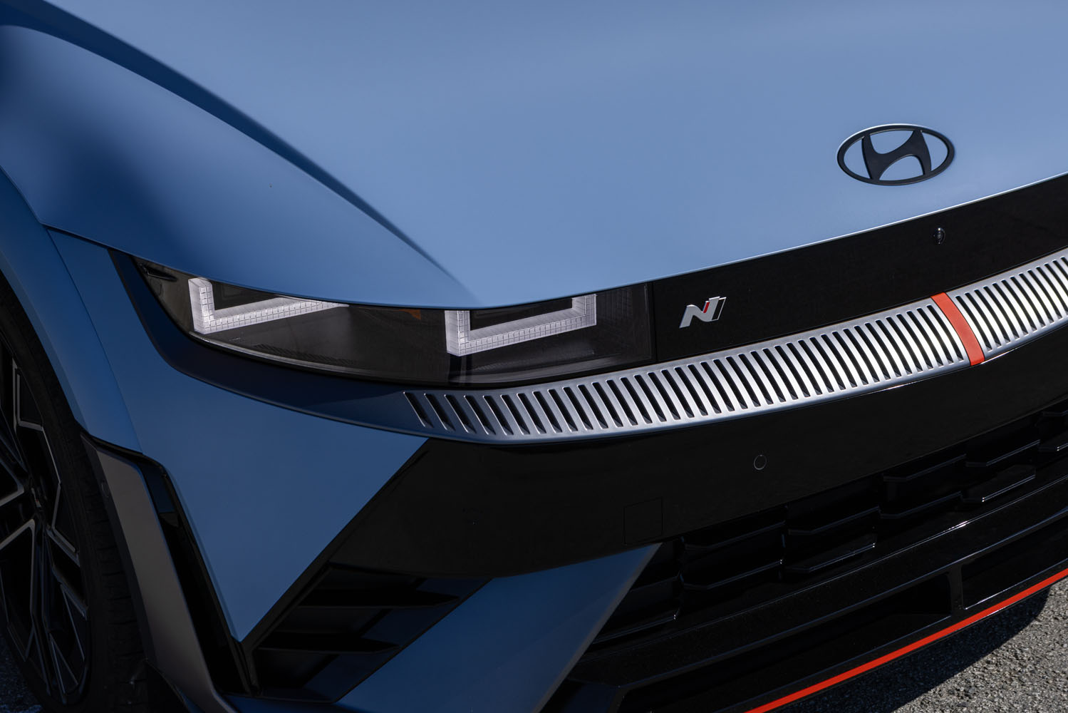 プロドライバーでも気持ち悪くなる速さ…ヒョンデ「アイオニック5N」の