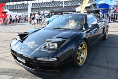 ホイールとインテリアカラーをコーデしたホンダNSX