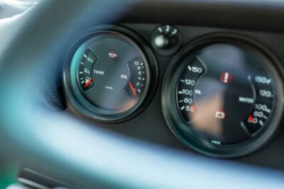 193万ドル（邦貨換算約2億8406万円）で落札されたポルシェ「911 TAGターボ」（C）Courtesy of RM Sotheby's