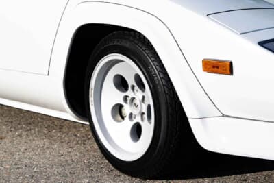 63万7500ドル（邦貨換算約9383万円）で落札されたランボルギーニ「カウンタック5000S」（C）Courtesy of RM Sotheby's