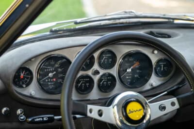 43万4000ドル（邦貨換算約6388万円）で落札されたフェラーリ「ディーノ246GT」（C）Courtesy of RM Sotheby's