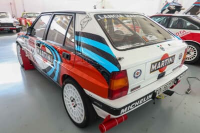 ランチア デルタ HF インテグラーレ 16V:マルティニ・カラーはシーズンにより微妙に異なるが、カッコよさは毎年何ら変わりない