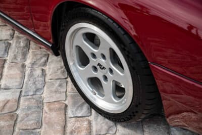 429万5000ドル(邦貨換算約6億3214万円)で落札されたRUF「CTR イエローバード ライトウェイト」(C)Courtesy of RM Sotheby's