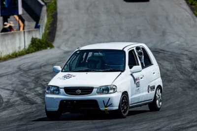 スズキ アルト:学生クラス準優勝の103号車APUMSC
