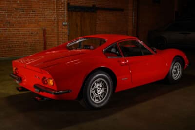 64万8500ドル（邦貨換算約9540万円）で落札されたフェラーリ「ディーノ206GT」（C）Courtesy of RM Sotheby's