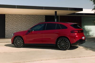 メルセデス・ベンツGLC：GLCより全長で+130mm、全幅+20mm、ホイールベースは+80mm