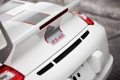 107万7500ドル(邦貨換算約1億5859万円)で落札されたポルシェ「911 GT3 RS 4.0」(C)Courtesy of RM Sotheby's