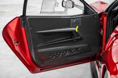 330万5000ドル（邦貨換算約4億8643万円）で落札されたフェラーリ「599XX EVO」（C）Courtesy of RM Sotheby's