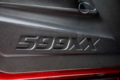 330万5000ドル（邦貨換算約4億8643万円）で落札されたフェラーリ「599XX EVO」（C）Courtesy of RM Sotheby's