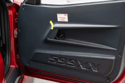 330万5000ドル（邦貨換算約4億8643万円）で落札されたフェラーリ「599XX EVO」（C）Courtesy of RM Sotheby's