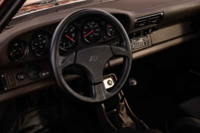 429万5000ドル(邦貨換算約6億3214万円)で落札されたRUF「CTR イエローバード ライトウェイト」(C)Courtesy of RM Sotheby's