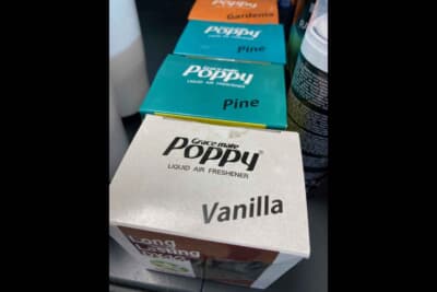 アジア・アレーナへのアウトバーンのサービスエリア売店で懐かしのポピーを発見