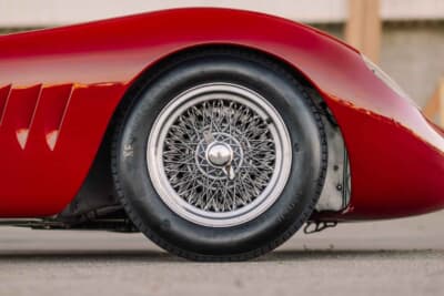 275万ドル(邦貨換算約4億420万円)で現在も販売中のマセラティ「200SI」(C)Courtesy of RM Sotheby's