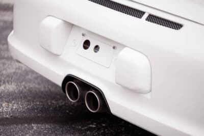 107万7500ドル(邦貨換算約1億5859万円)で落札されたポルシェ「911 GT3 RS 4.0」(C)Courtesy of RM Sotheby's
