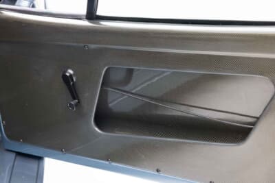 275万5000ドル(邦貨換算約4億548万円)で落札されたフェラーリ「F40」(C)Courtesy of RM Sotheby's