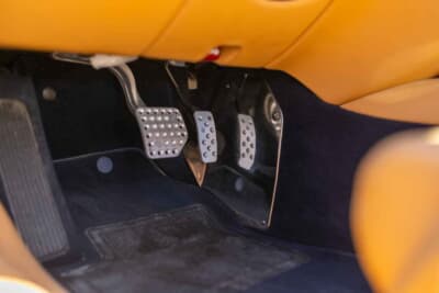 36万8000ドル（邦貨換算約5416万円）で落札されたフェラーリ「599GTBフィオラノ」（C）Courtesy of RM Sotheby's