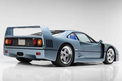 275万5000ドル(邦貨換算約4億548万円)で落札されたフェラーリ「F40」(C)Courtesy of RM Sotheby's