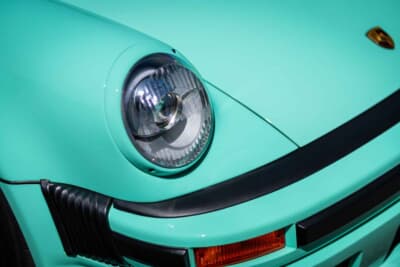 193万ドル（邦貨換算約2億8406万円）で落札されたポルシェ「911 TAGターボ」（C）Courtesy of RM Sotheby's