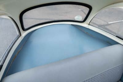 2万1280ドル(邦貨換算約314万円)で落札されたBMW「イセッタ300」C)Bonhams