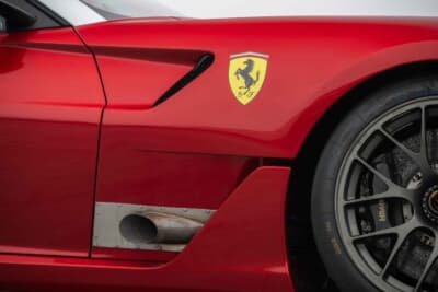 330万5000ドル（邦貨換算約4億8643万円）で落札されたフェラーリ「599XX EVO」（C）Courtesy of RM Sotheby's