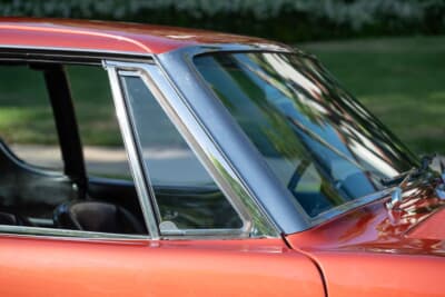 4万7600ドル（邦貨換算約705万円）で現在も販売中のスチュードベーカー「アヴァンティR2」（C）Courtesy of RM Sotheby's