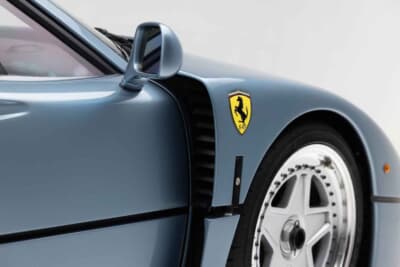 275万5000ドル(邦貨換算約4億548万円)で落札されたフェラーリ「F40」(C)Courtesy of RM Sotheby's