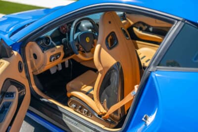 36万8000ドル（邦貨換算約5416万円）で落札されたフェラーリ「599GTBフィオラノ」（C）Courtesy of RM Sotheby's