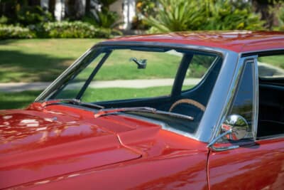 4万7600ドル（邦貨換算約705万円）で現在も販売中のスチュードベーカー「アヴァンティR2」（C）Courtesy of RM Sotheby's