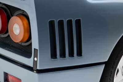 275万5000ドル(邦貨換算約4億548万円)で落札されたフェラーリ「F40」(C)Courtesy of RM Sotheby's