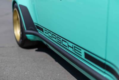 193万ドル（邦貨換算約2億8406万円）で落札されたポルシェ「911 TAGターボ」（C）Courtesy of RM Sotheby's